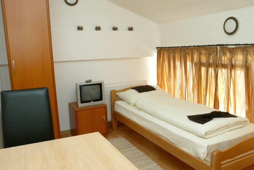 Hotel Irmak Sarajevo Exterior photo